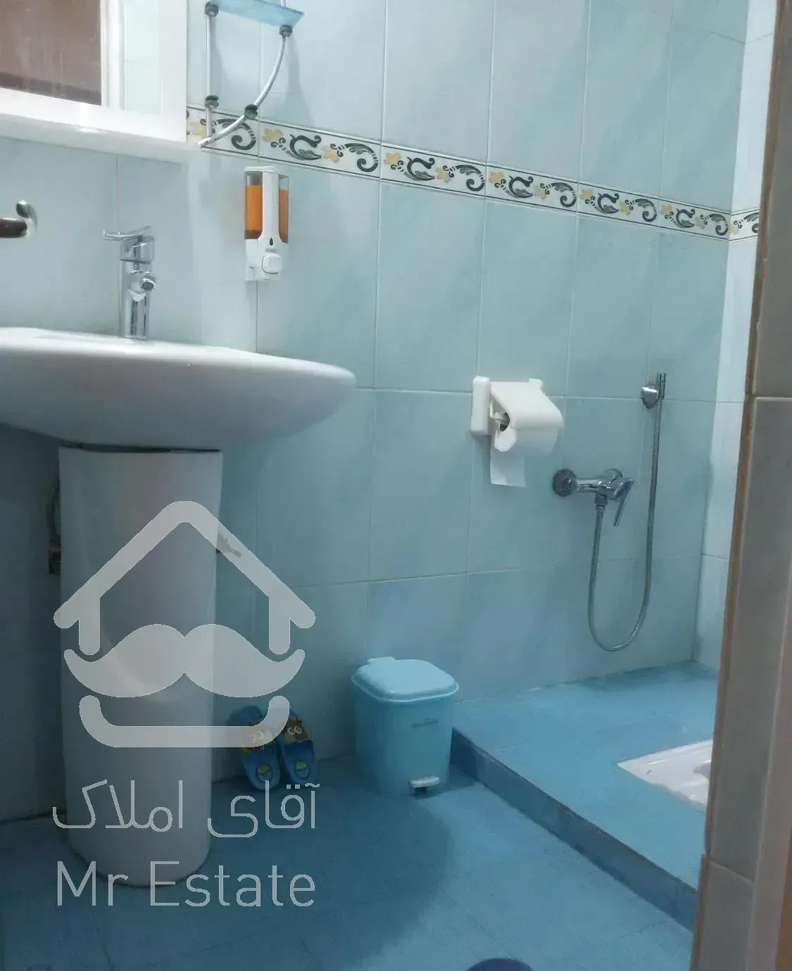 آپارتمان 2خوابه با 2کولر داخل قائمشهر