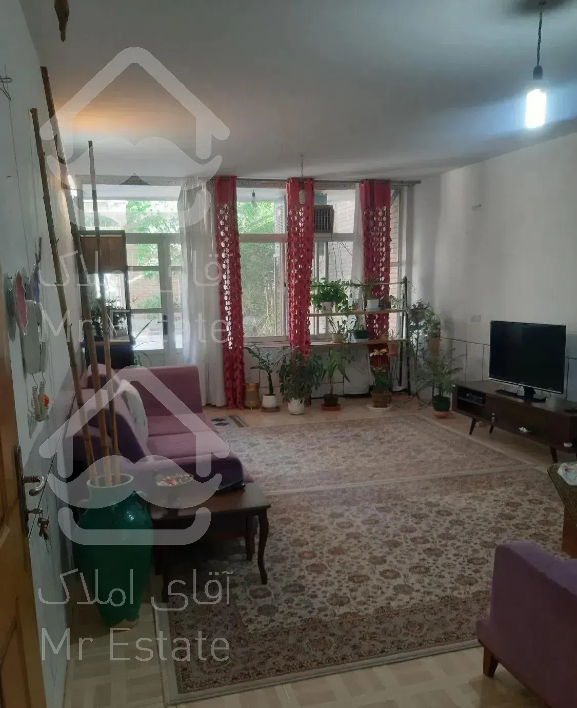 همکف ۸۵ متری نورگیری  رباط سوم شهرک نگین