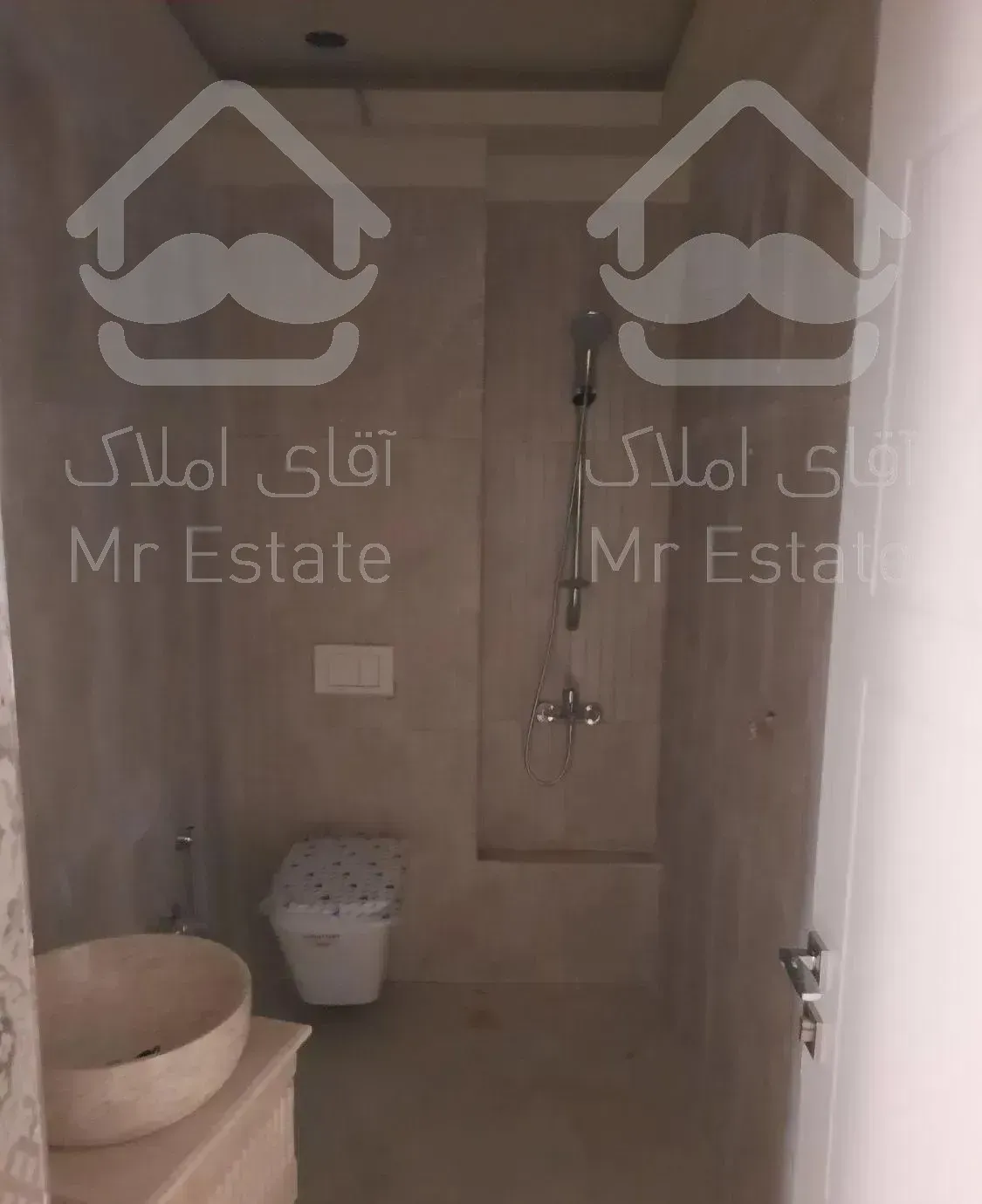 ۱۲۸متر دارآباد/ دو خواب /نوساز /فول امکانات