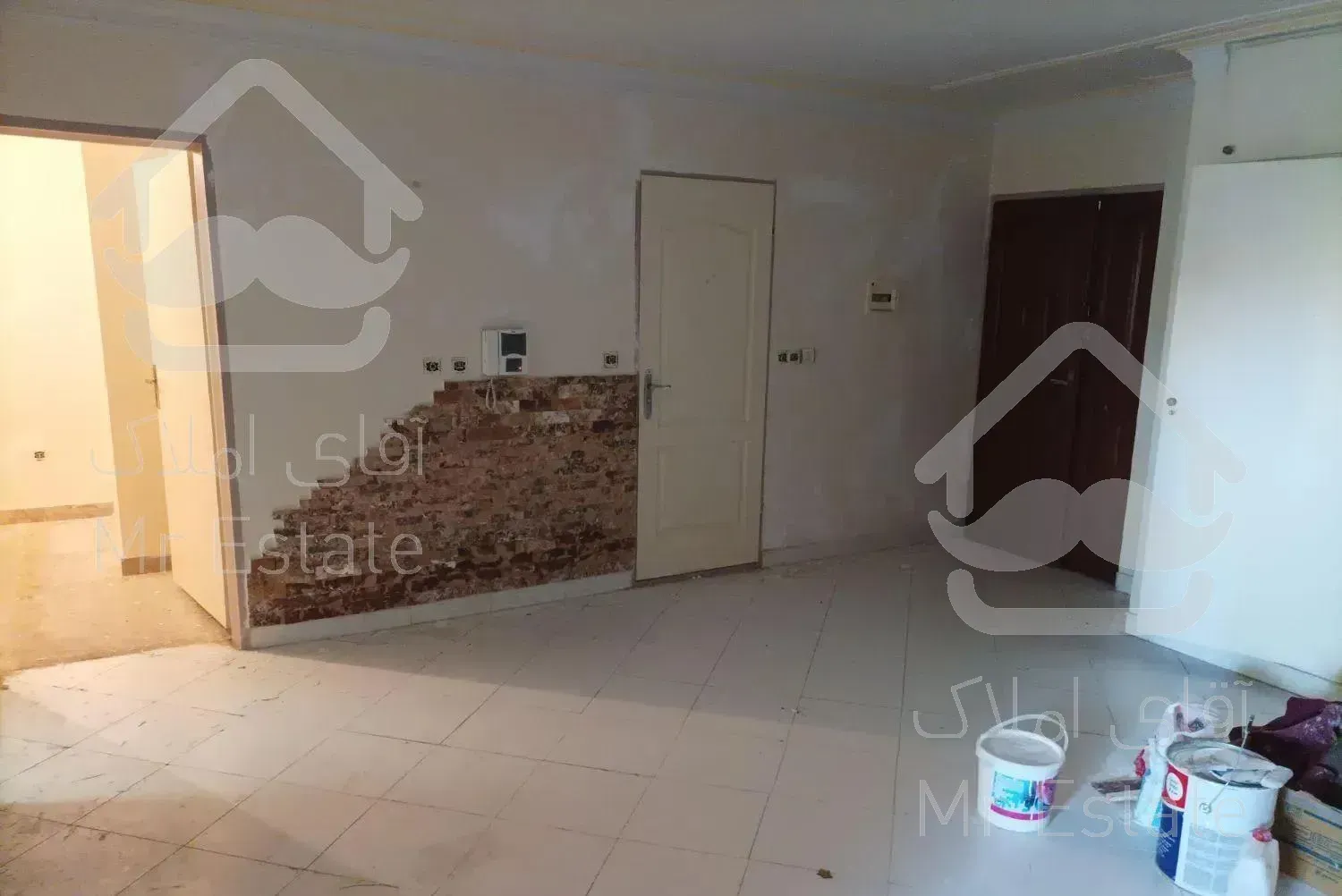 اپارتمان شهرک شهید باقری دریاچه چیتگر منطقه ۲۲