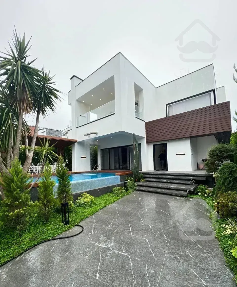 ویـلا باغ مدرن 340متری/استخرچهارفصل+پایانکار