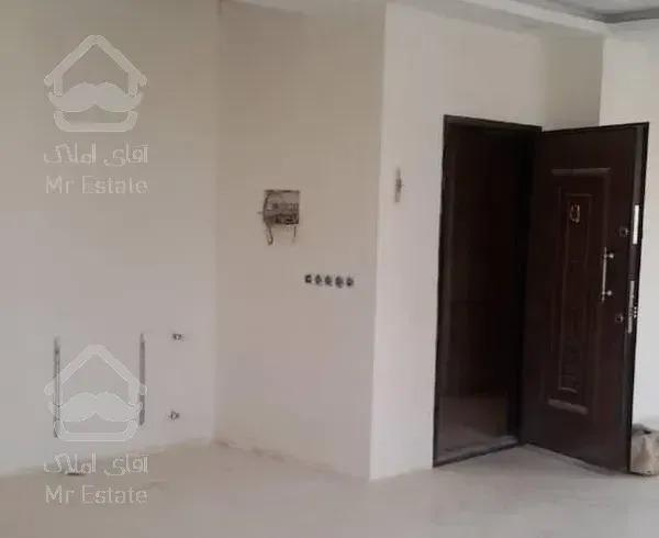 آپارتمان نوساز . ۱۰۵ متر . دکتر هوشیار