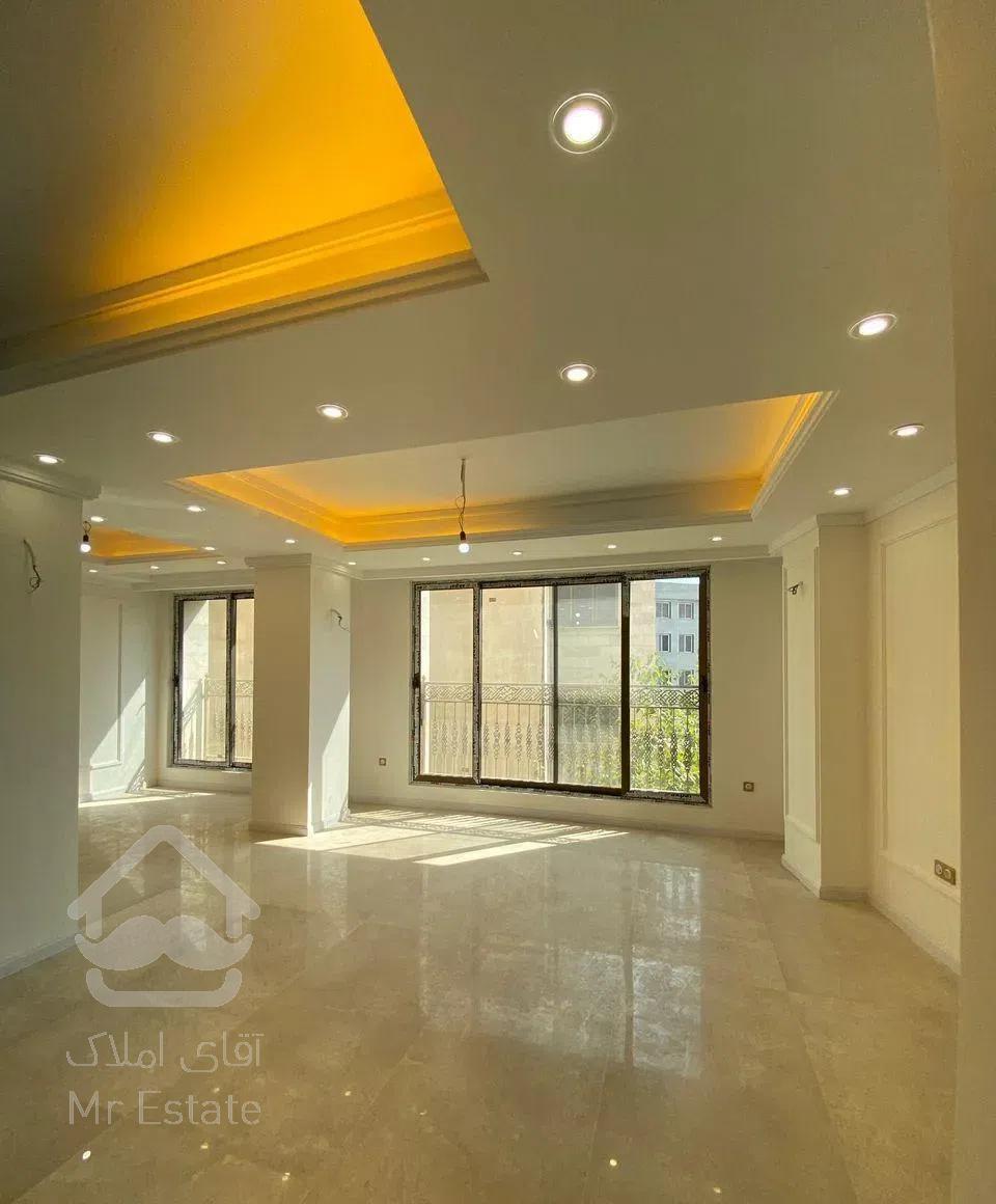 نیاوران ۱۸۰ متر / ۱۰۰ متر حیاط اختصاصی/مناسب مشاغل