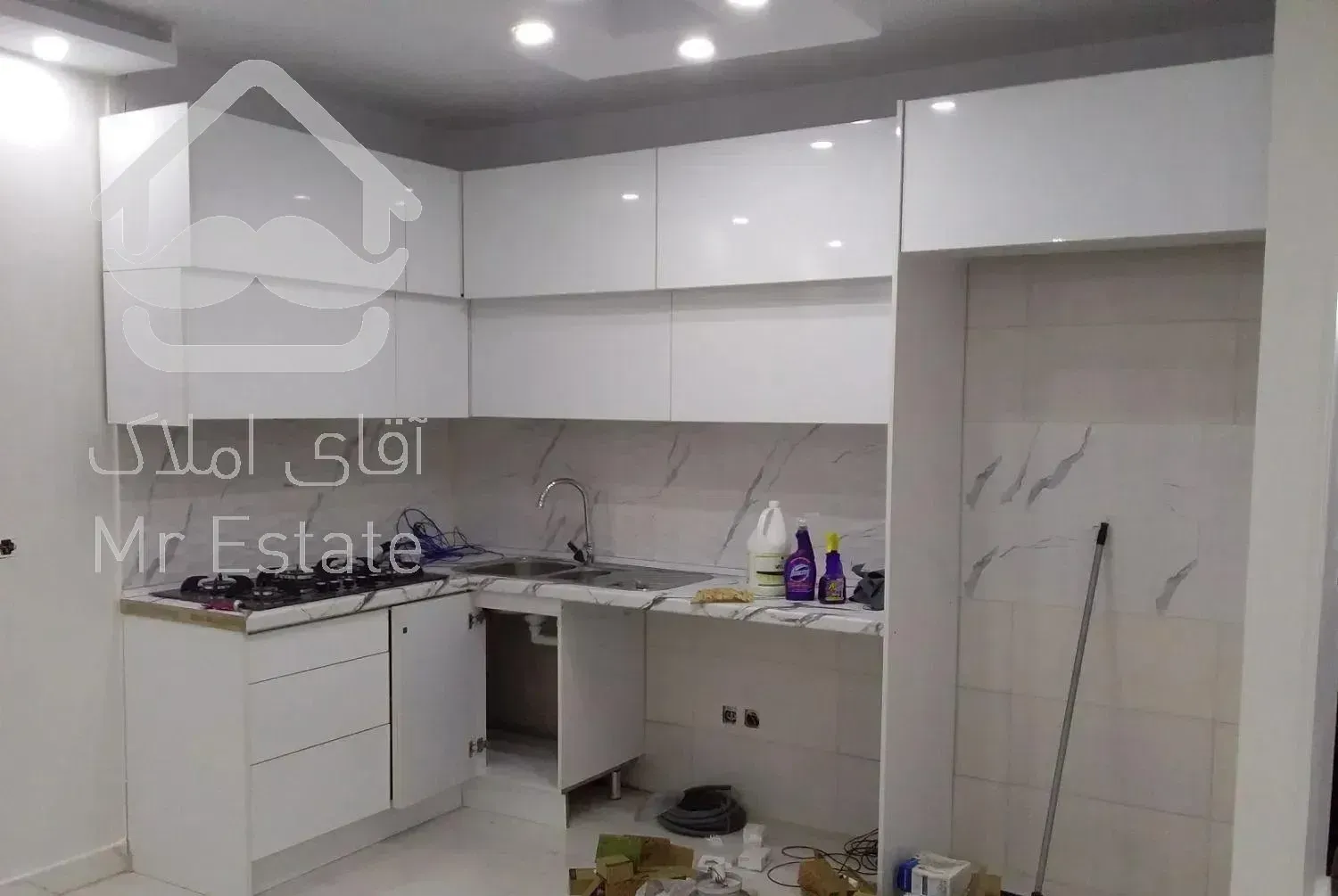 ۶۴ متر  تک واحدی ۲ خواب اسکندری