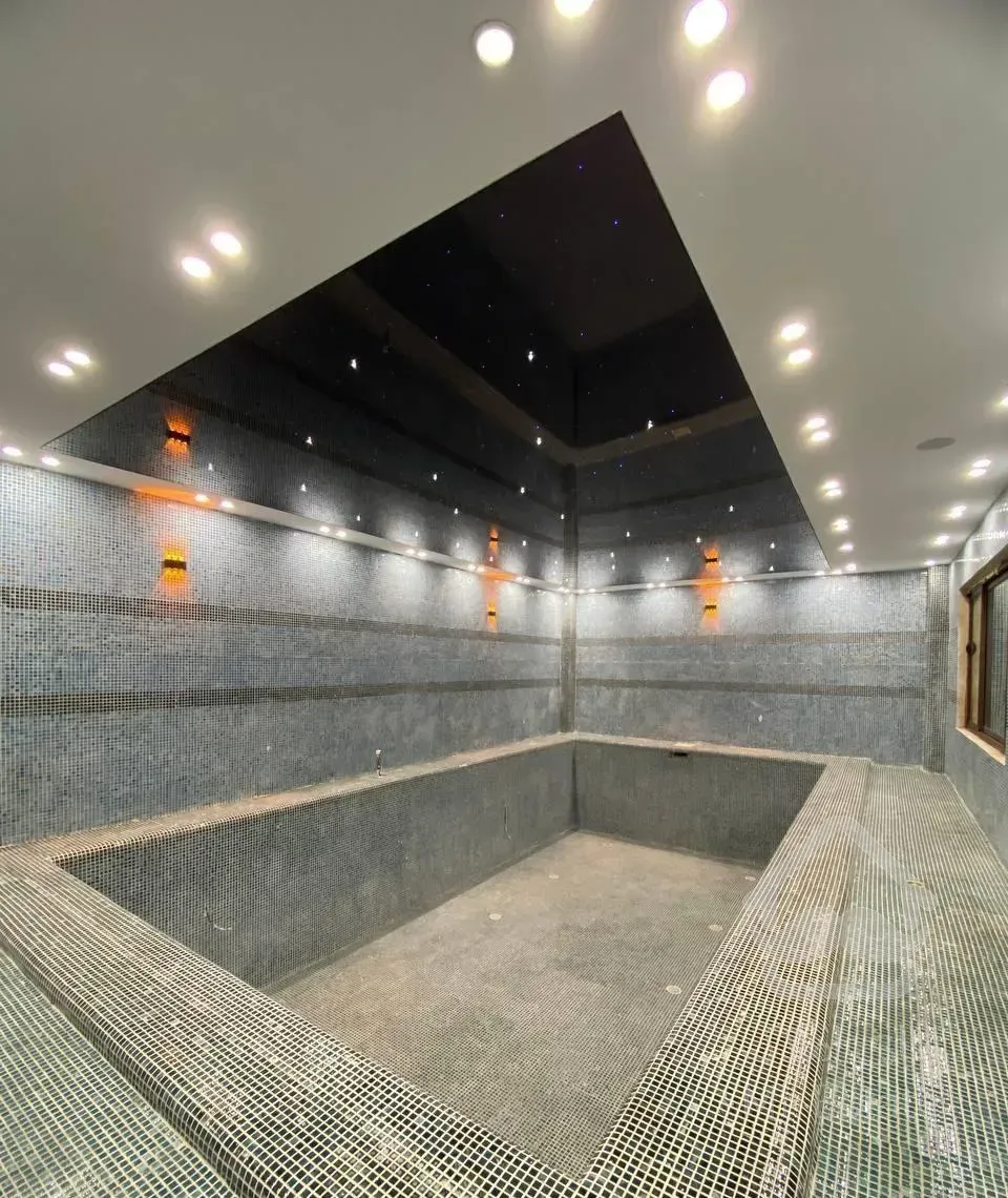 کاخ هوشمند اعیان نشین ۶۰۰ متری ( پلاک صفر جنگل )