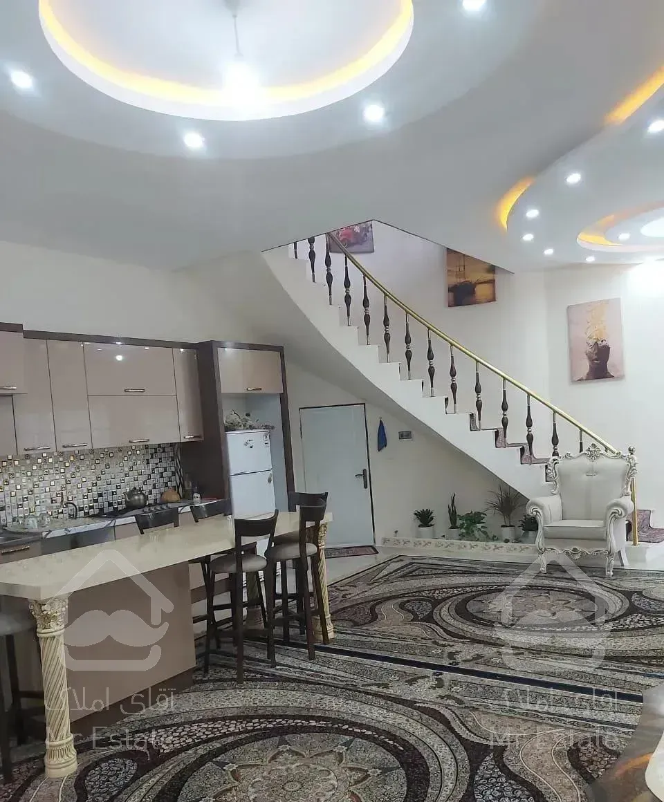 ویلا شهرکی استخر دار