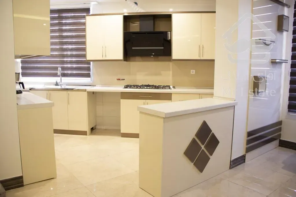 اجاره آپارتمان موقعیت اداری ۹۷ متری ۲ خواب لوکیشن عالی