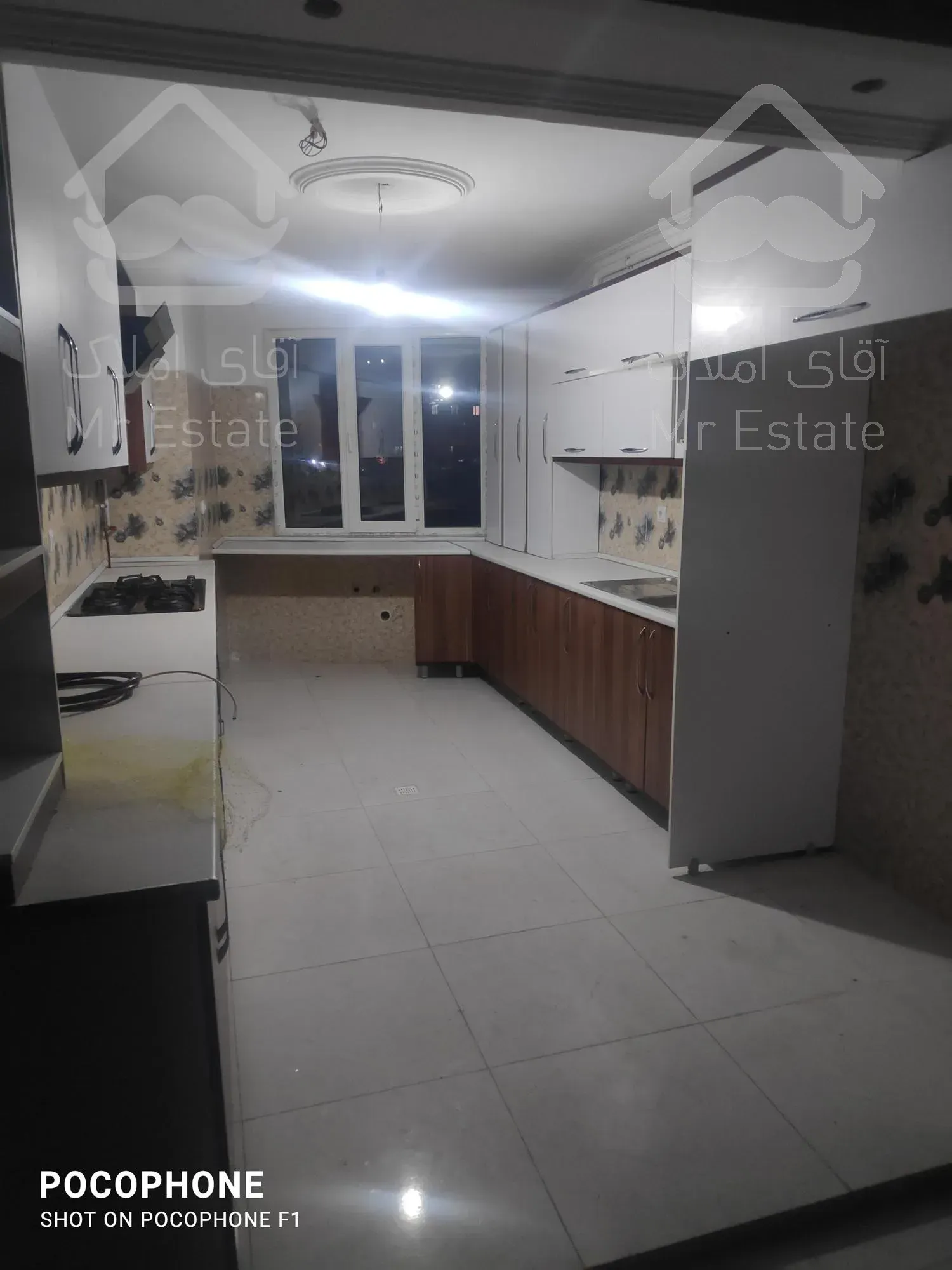 یک واحد آپارتمان تک واحدی