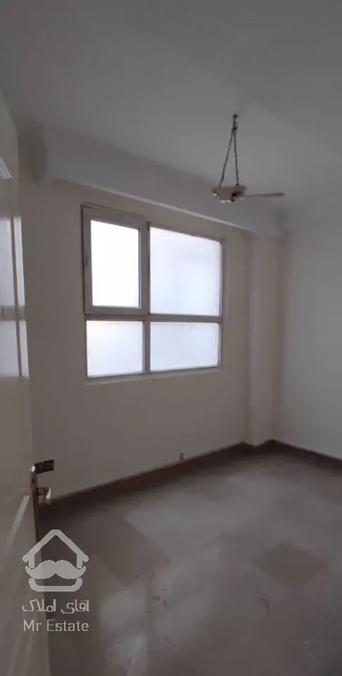 120 متر / موقعیت اداری / بر اصلی / مناسب دفتر کار