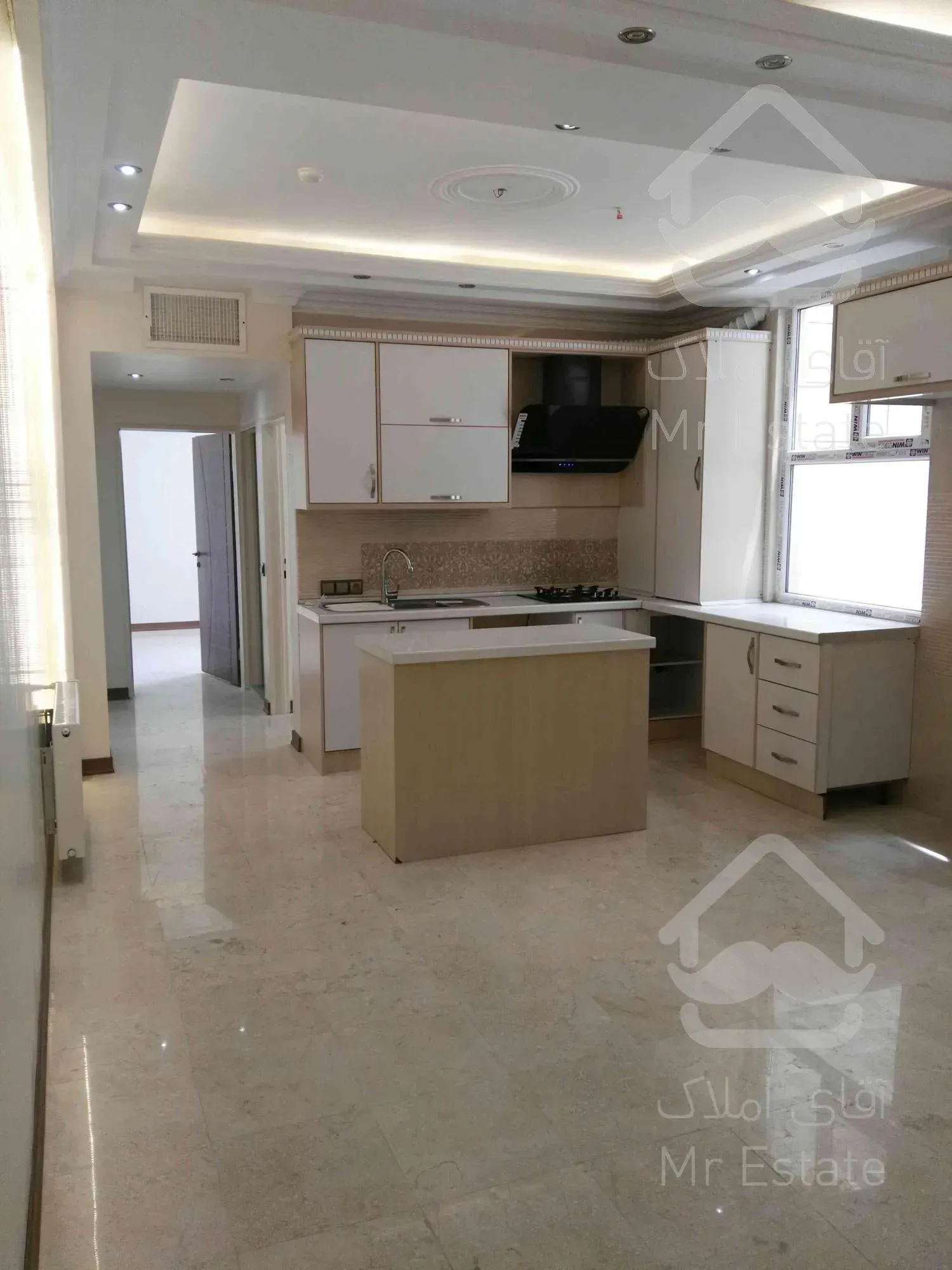 ۷۵ متر نوساز سوپر لوکس بلوار فردوس شرق ابراهیمی شمالی