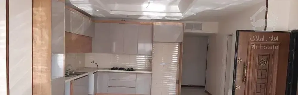 اپارتمان نوساز فروغی