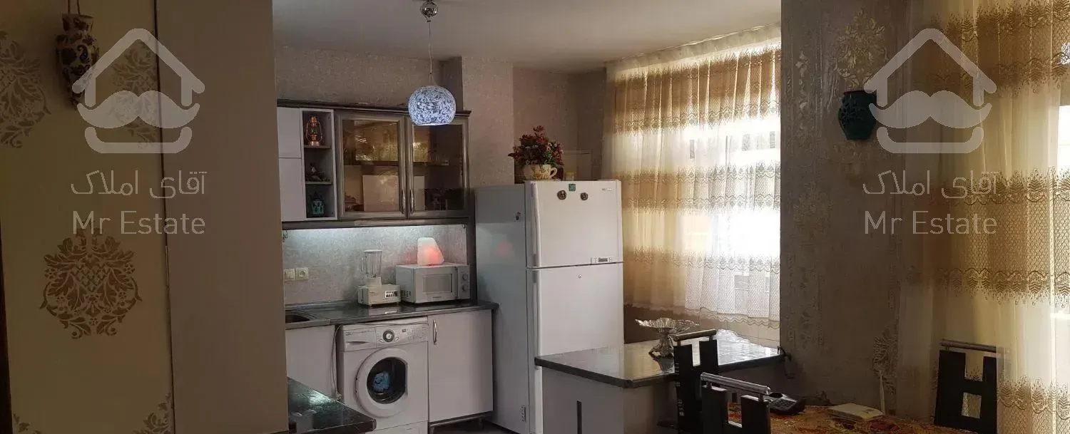 آپارتمان ۸۶ متر ۲ خوابه