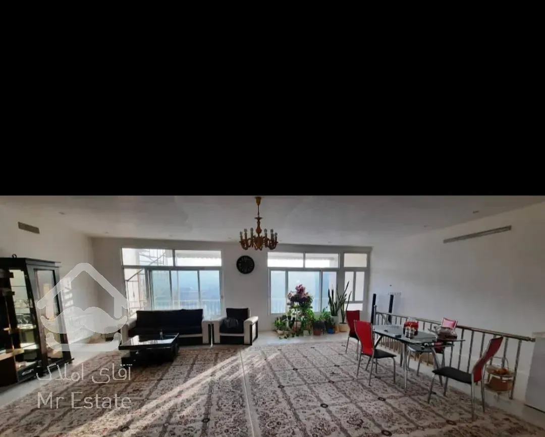 ویلا استخر اب گرم بیلیارد دار رو به منظره