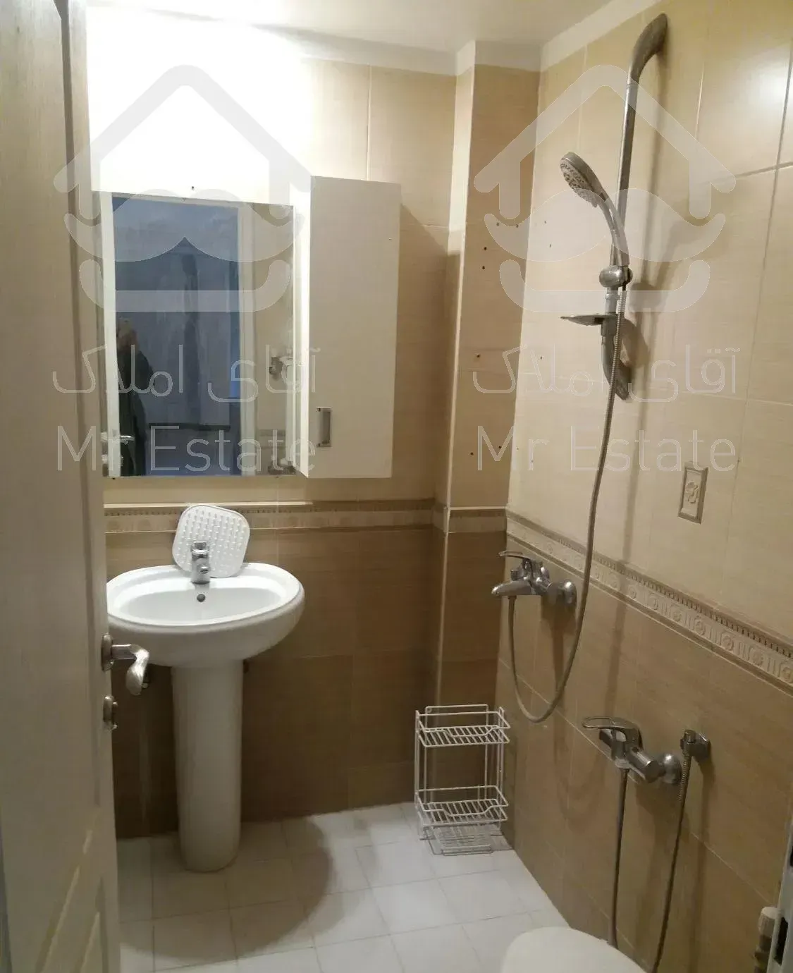 آپارتمان ۱۲۰ متر ۲ خواب در دولت