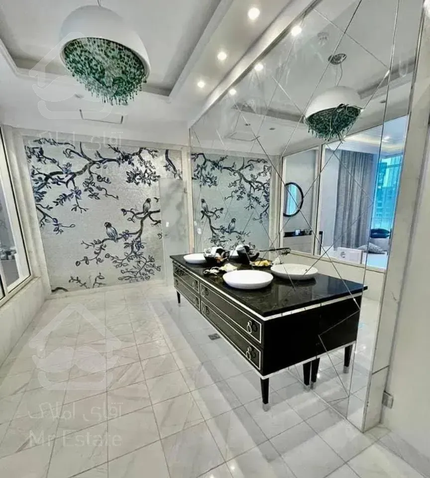 ۱۷۵ متر*۲ پارکینگ*لوکیشن تاپ