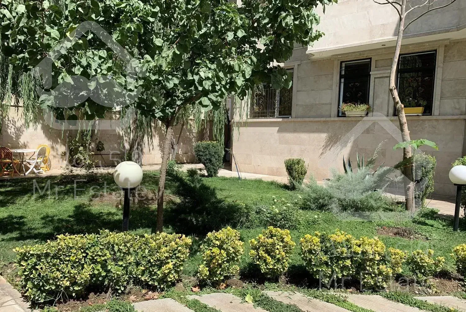 فرصت خریدِواحد ۱۹۵ متری ۲ پارکینگ سندی فاز۱