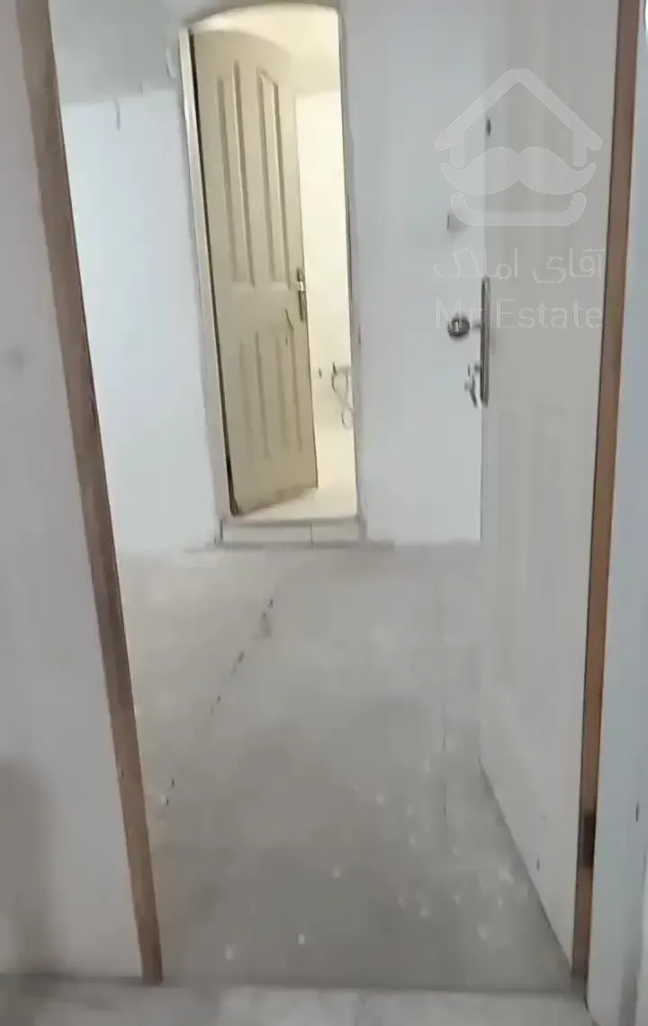 ۵۵ متر ۱خواب ( کوچه ۱/۵ ) طبقه ۲ مفتح۱۸