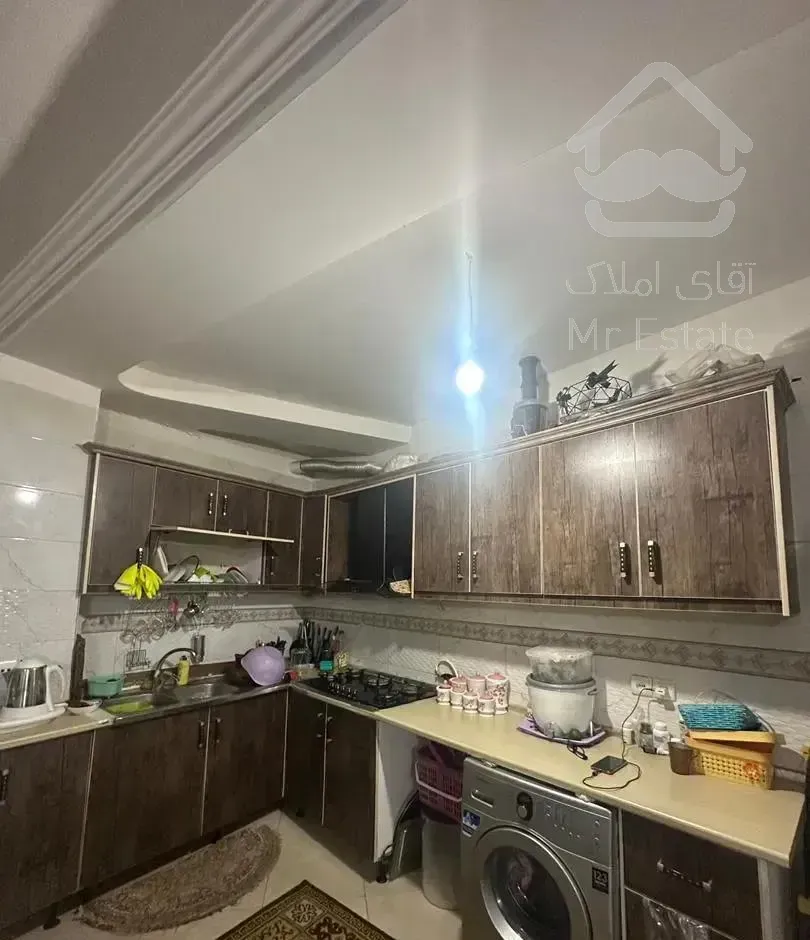 فروش آپارتمان 95متری/طبقه اول/ خیابان جمهوری