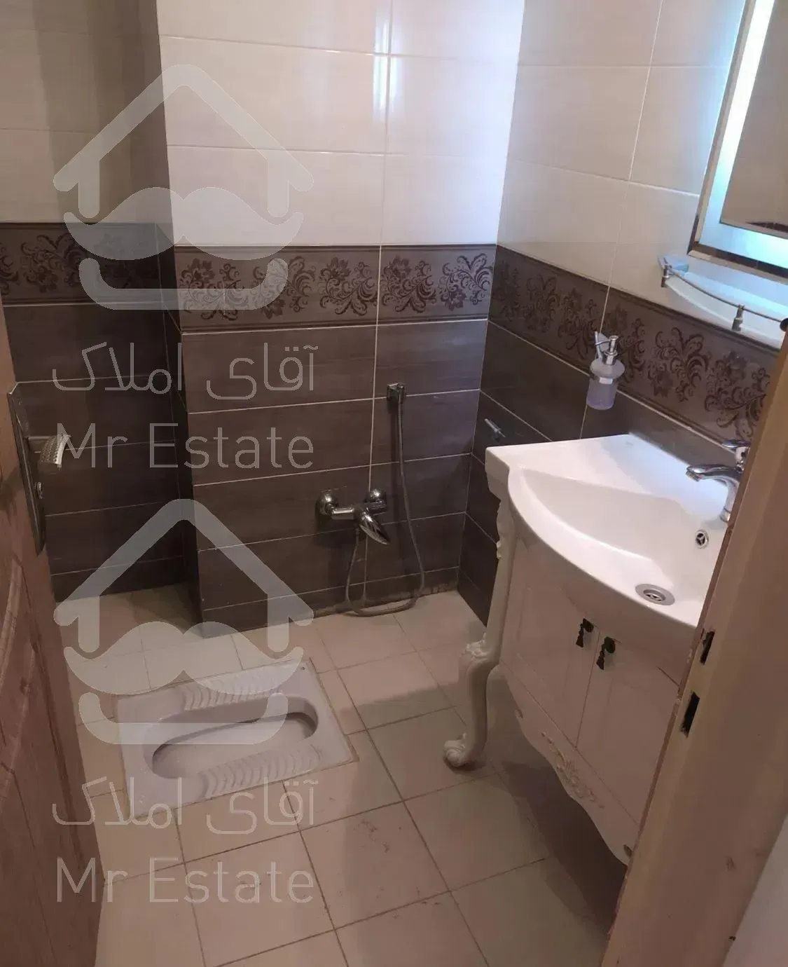 آپارتمان ۱۱۰ متری ۲ خواب سعادت آباد