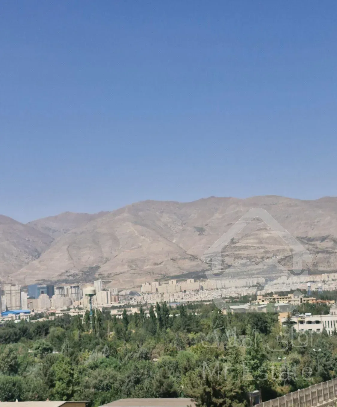 ۶۳متری۱خ۲نبش ویلاشهر سروازاد چیتگر فوول