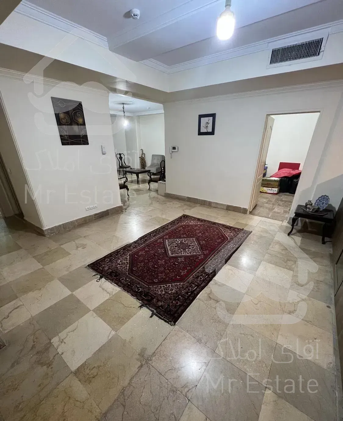 115مترفول/150مترحیاط/2پارکینگ/فرصت خرید