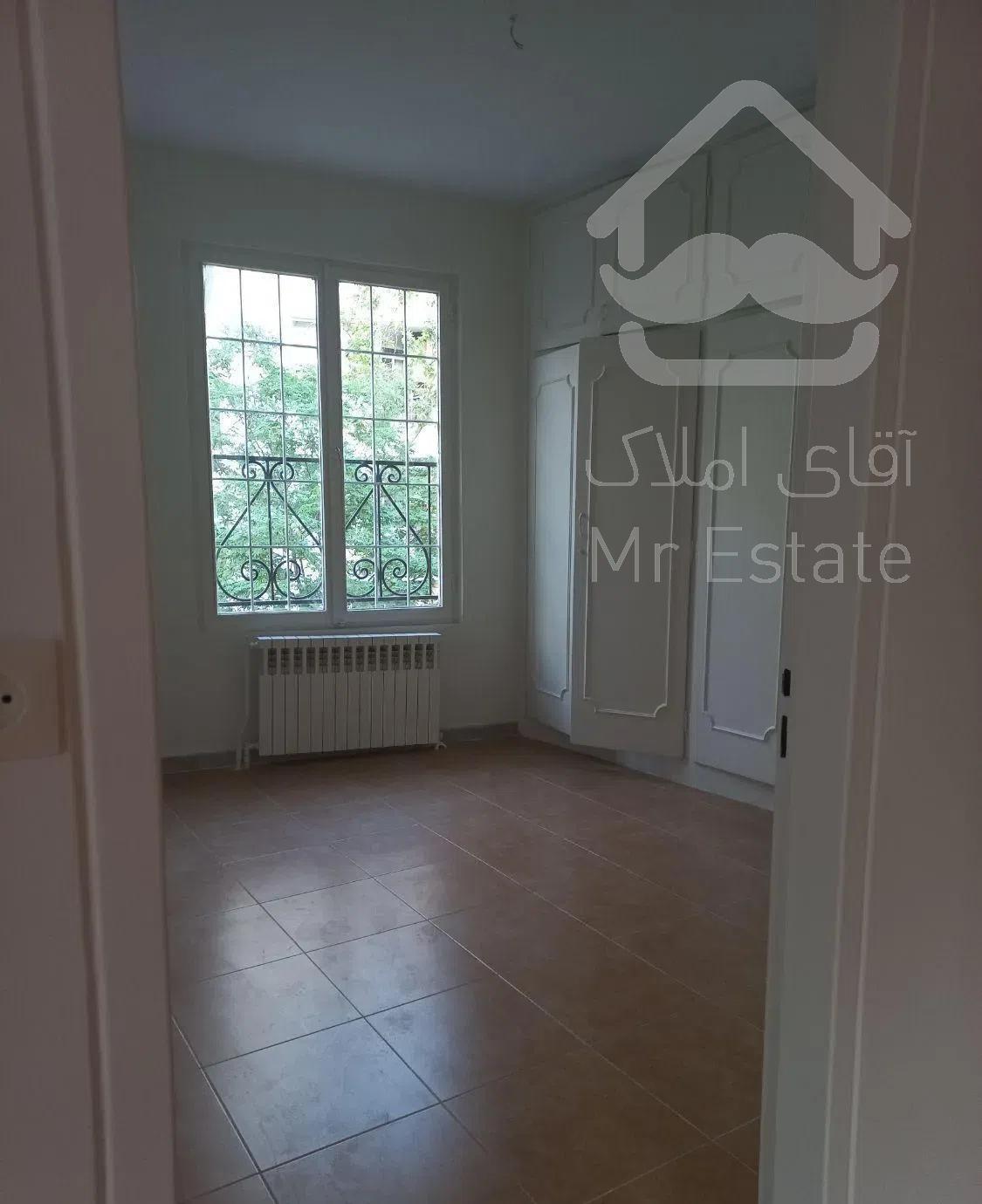 اندرزگو ۸۵متردوخواب،تک واحدی بدون پارکینگ وآسانسور