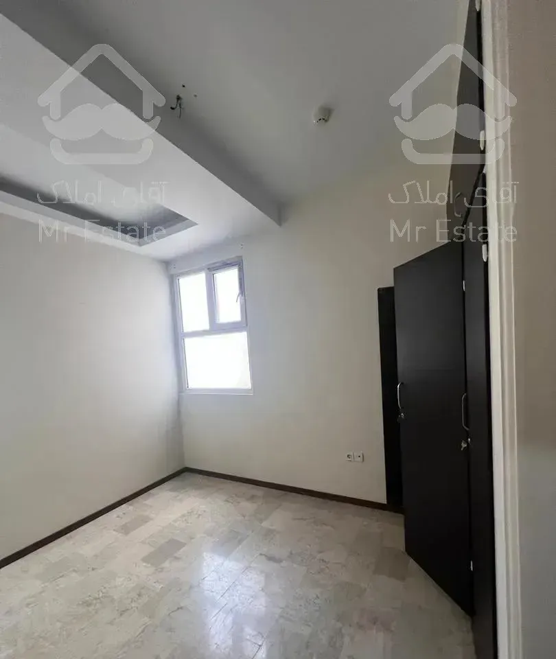 ۱۳۶متر سه خواب ۲ساله سالن‌پرده‌خور غرب باقری