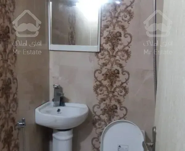 آ‌پارتمان ۹۰ متری