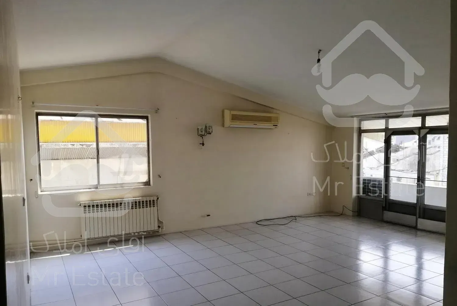 فروش تکواحدی 152 متر/ خ مظلوم(پشت خ سپه)