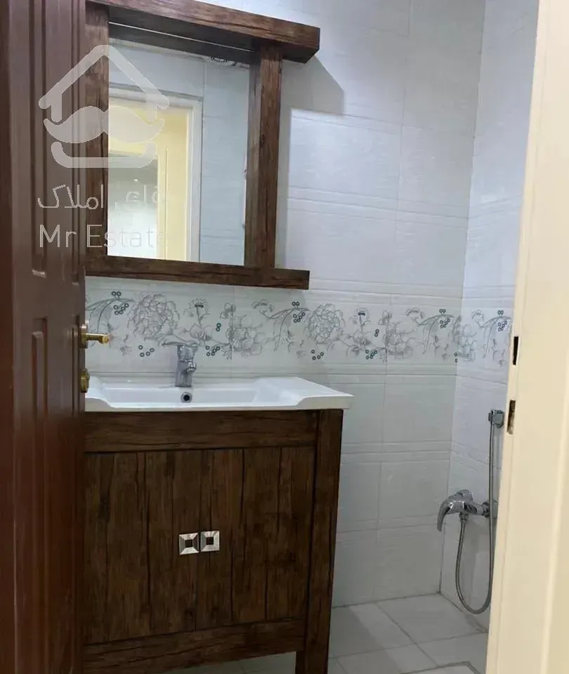 ۷۵ متر داراباد