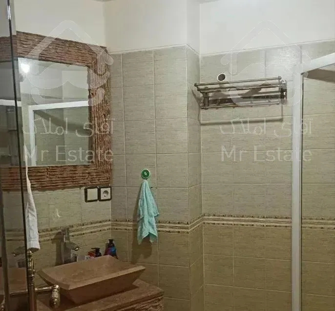 آپارتمان،٨٨متری،درکه