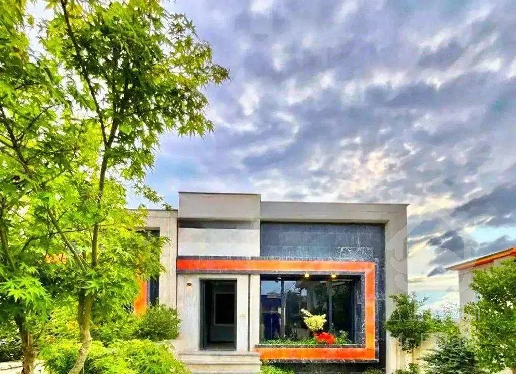 ویلا باغچه همکف 160 متری شهرکی سندتک‌برگ