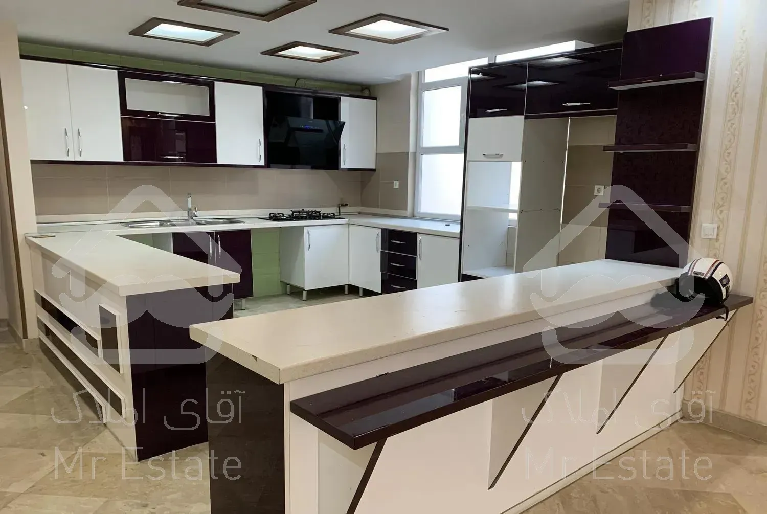 125متر3خواب فول 2پارکینگ آلاله شرقی