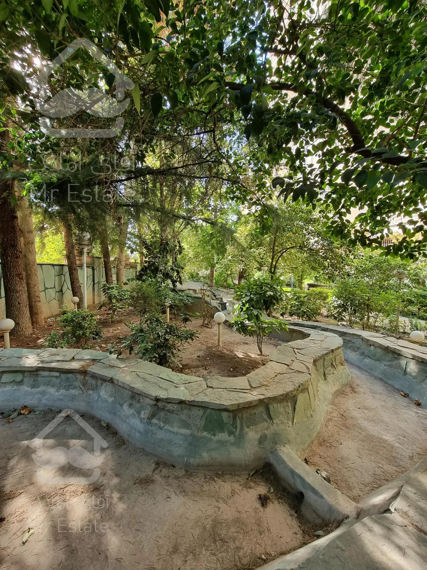 ۳۷۳ متر مناسب سرمایه گذاری ‌ بازسازی نشده