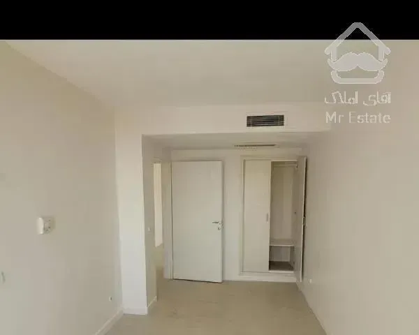 اپارتمان ۱۵۰متری۳خواب دریاچه چیتگر