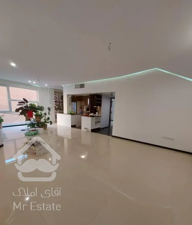 110متر خوشگل*نوساز*روف در همسایگی جم سنتر جماران