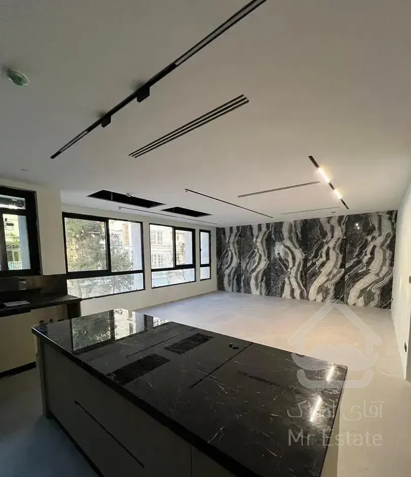 ۱۶۰ متر / مشرف به بلوار  وکیل آباد / معاد ،سروش