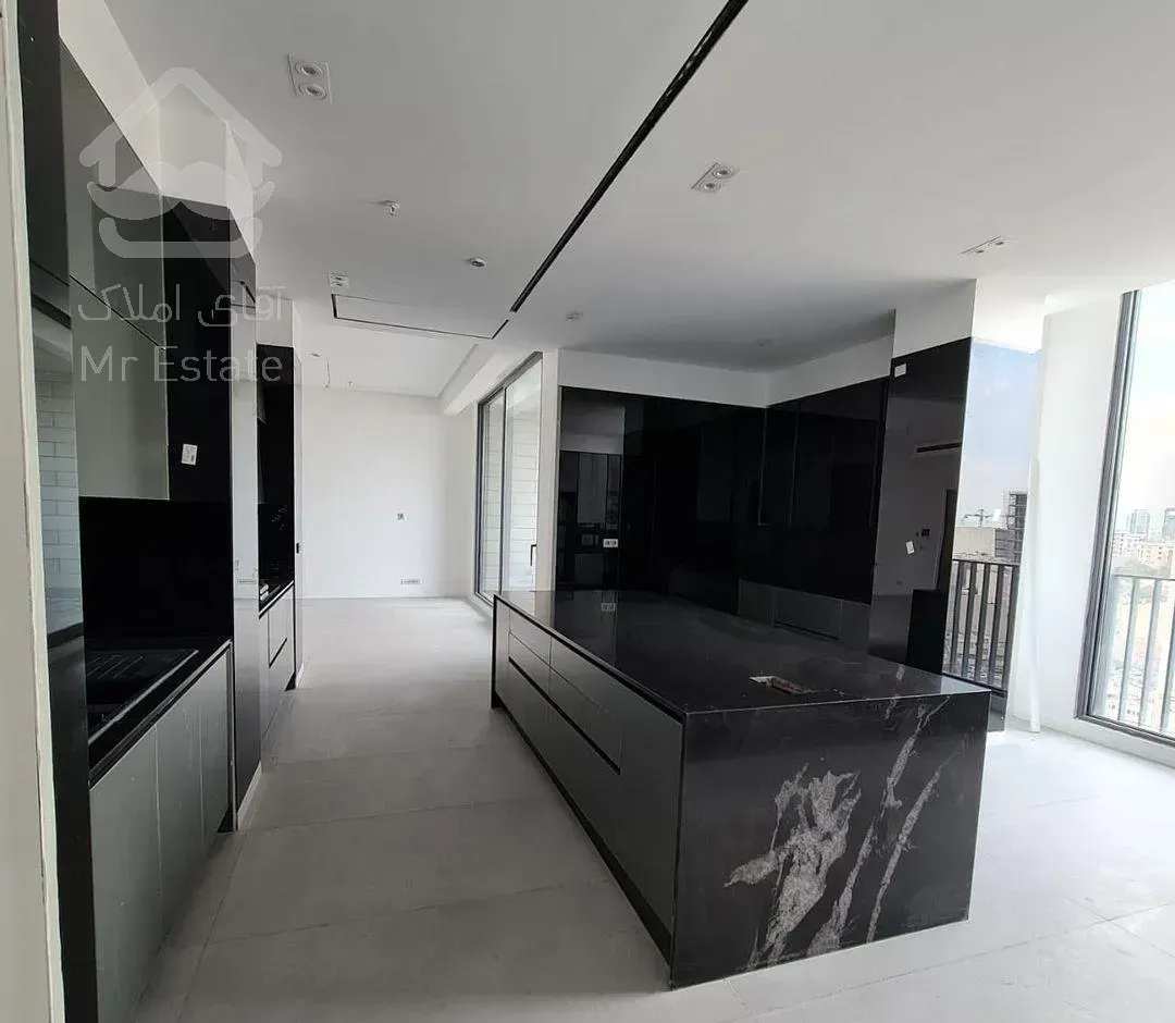 کامرانیه شمالی /۴۰۰ متر/کلید نخورده/برج باغ مدرن