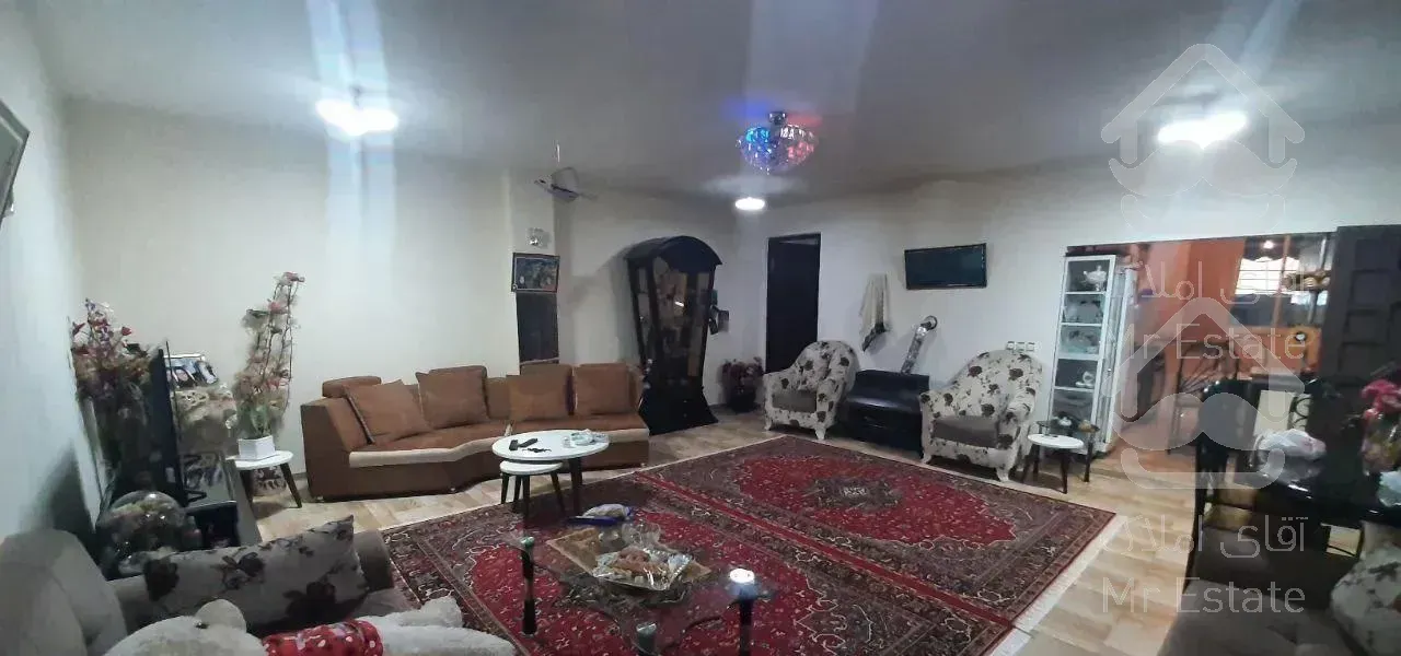 ویلا۱۲۰متری دو خواب با مغازه در دخانیات