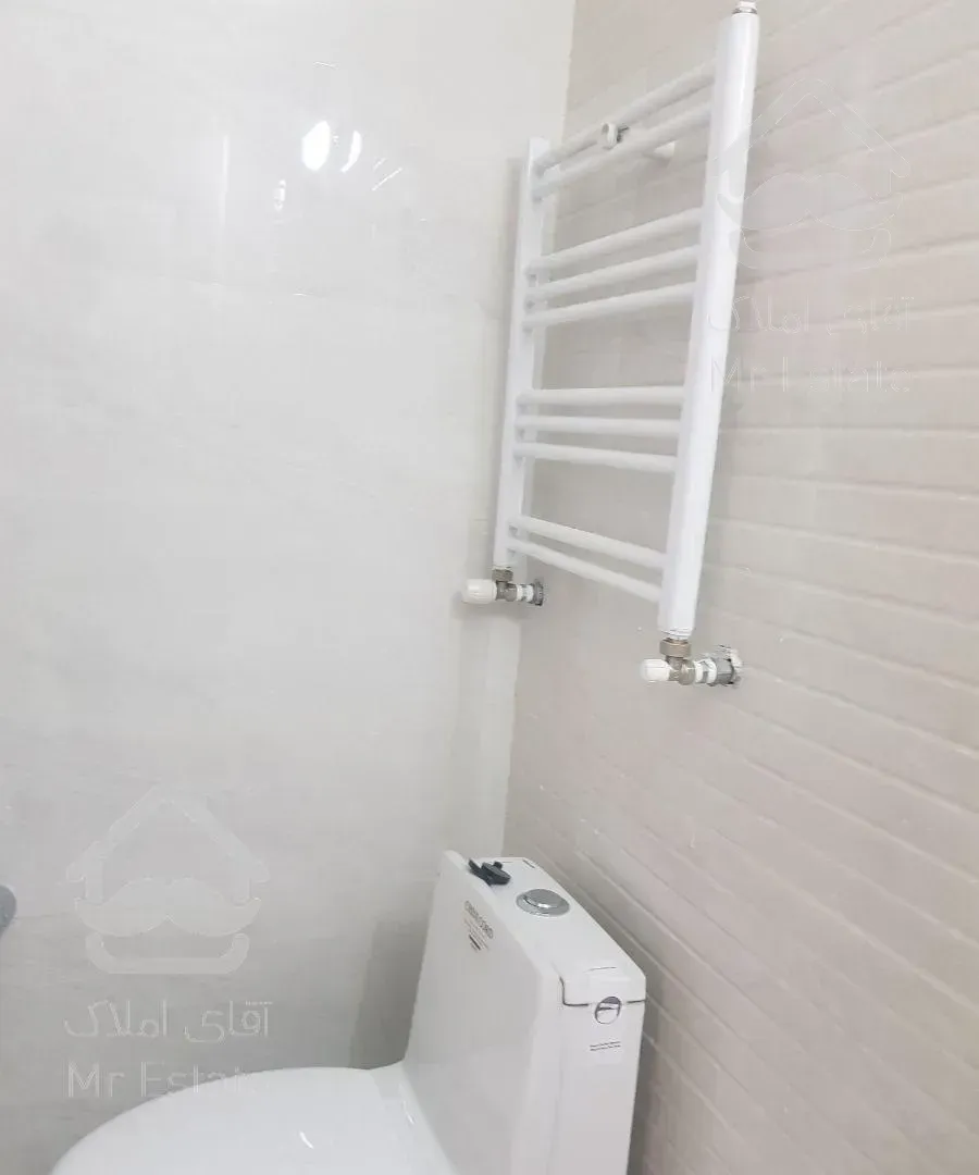 93متر دو خوابه