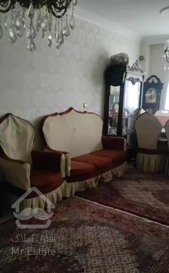 ستارخان ۷۳ متر ۲ خواب طلا