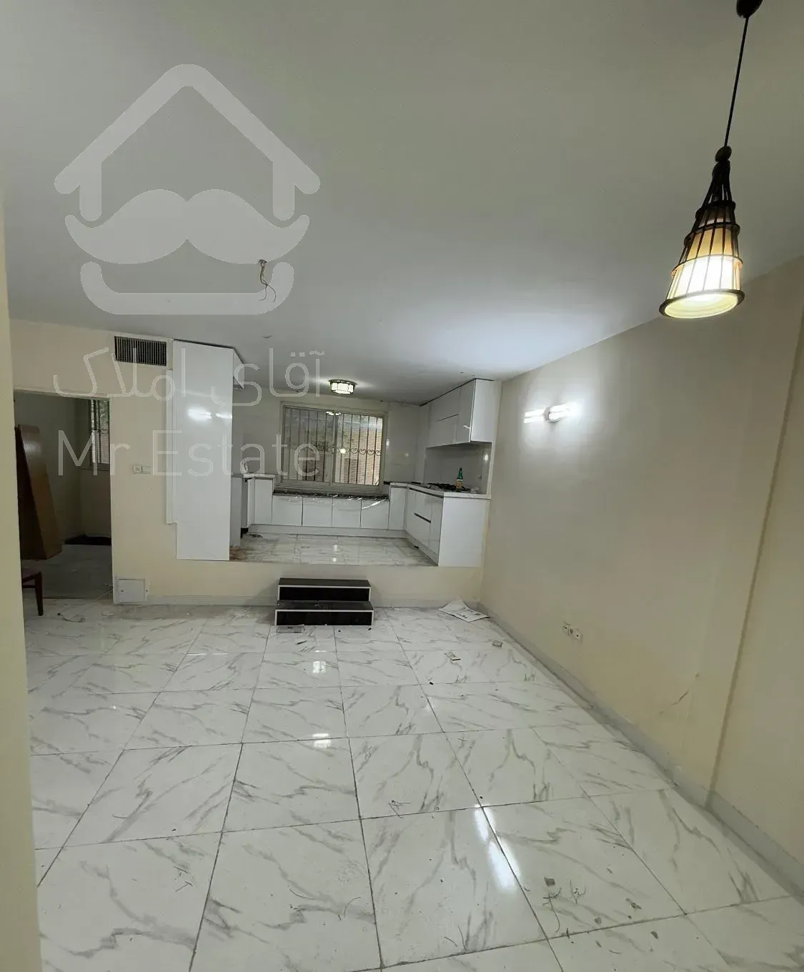 ۵۰ متری / نقلی / فول امکانات