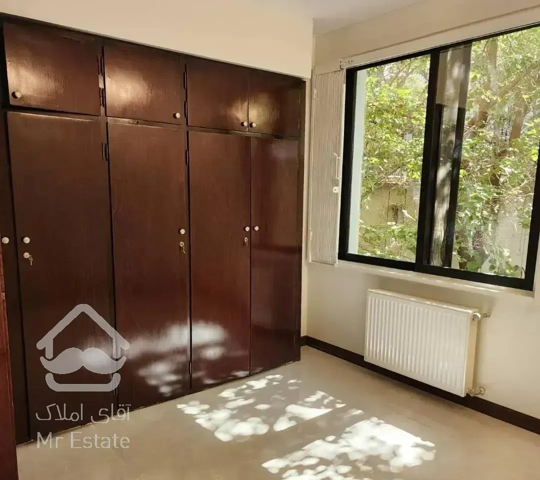 عباس آباد۹۳متر//حیاط دار