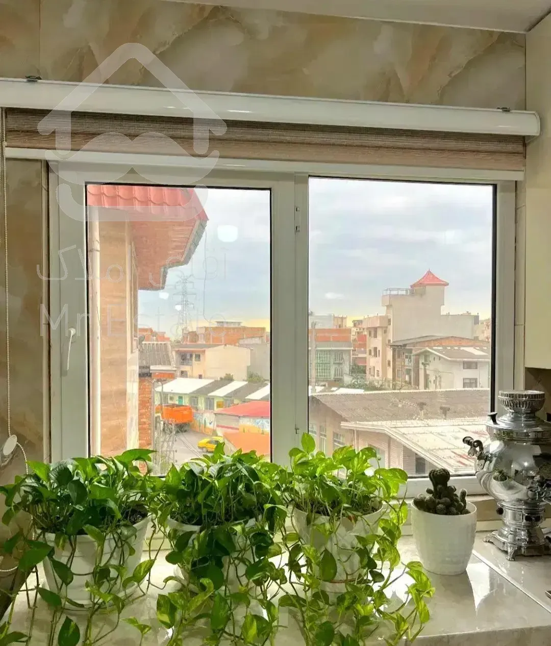 آپارتمان ۱۱۰ متری شیک  خ تهران ابتدا مهتاب