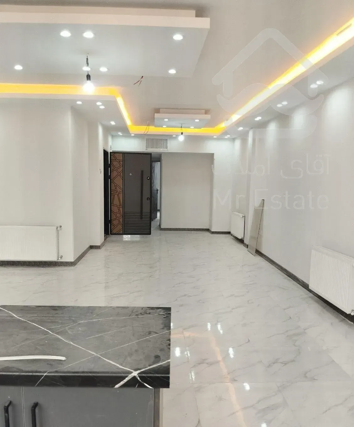 ۱۱۱متر۲خ کلیدنخورده فول فقط ۵/۷۰۰زیرقیمت فوری