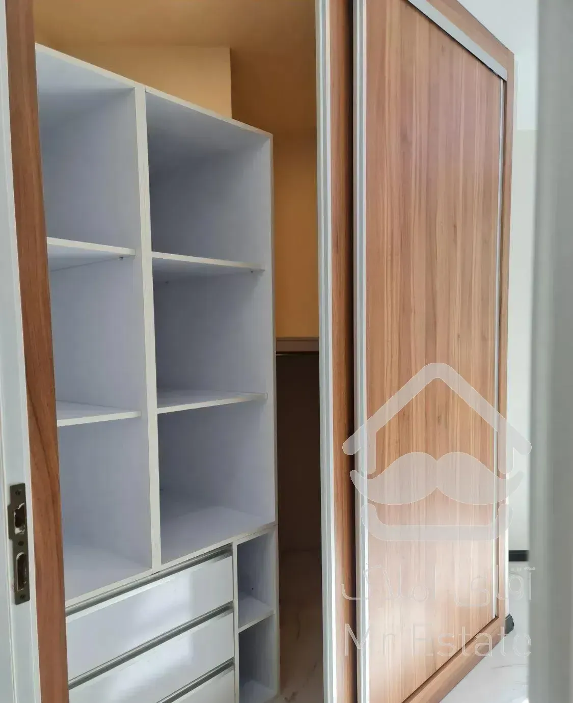 آپارتمان ۱۳۵ متری، ۳ خوابه،تکواحدی