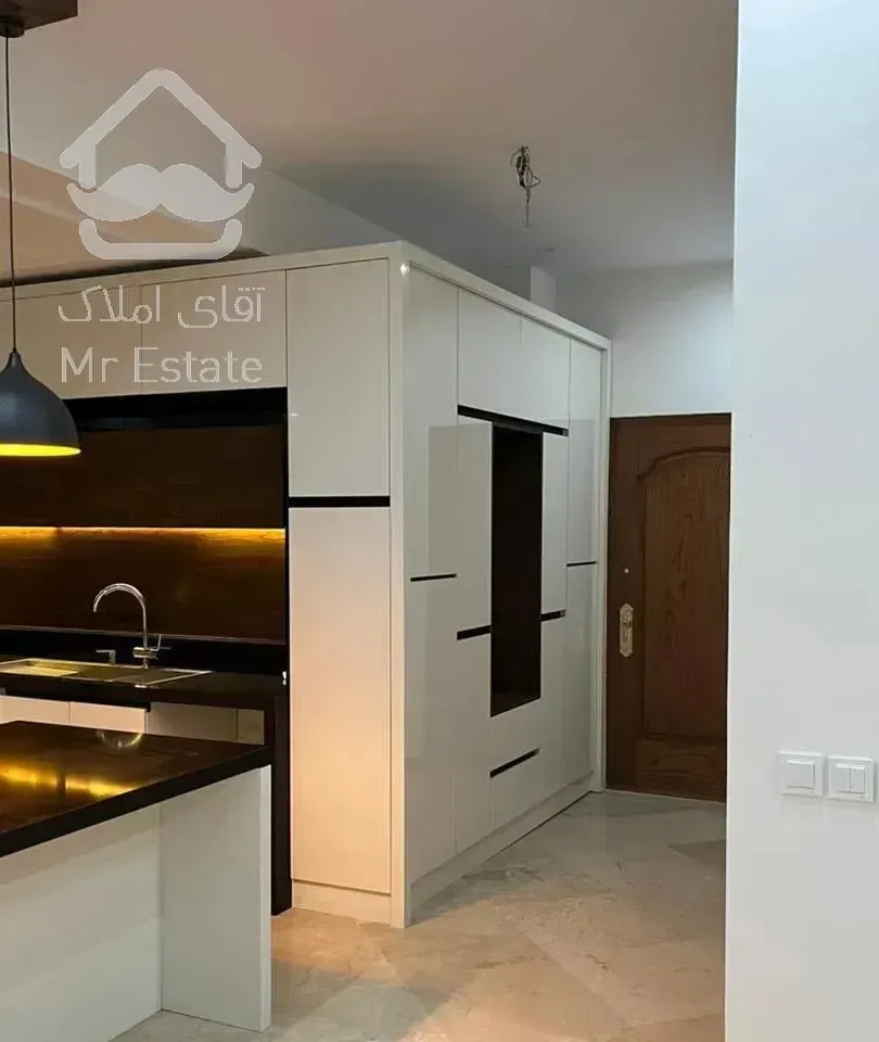 ۱۱۴ متر کلیدنخورده / میلادها با...