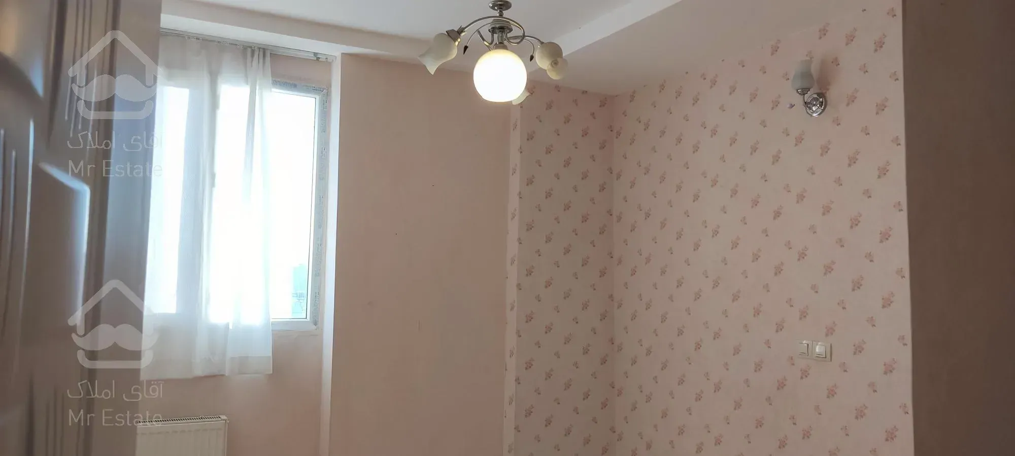 آپارتمان 120 متری سه خوابه سرداران