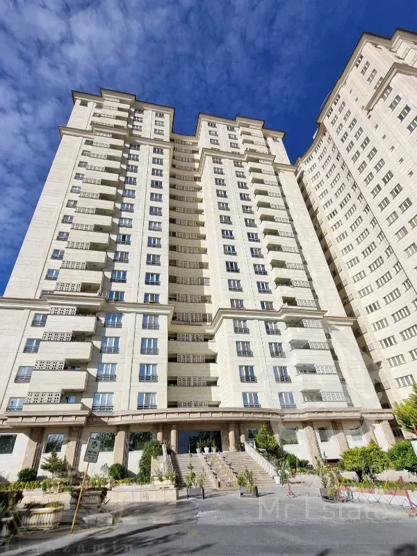 پیش فروش اقساطی واحد ۱۲۵ متری لوکس + وام ( پروژه راگا )