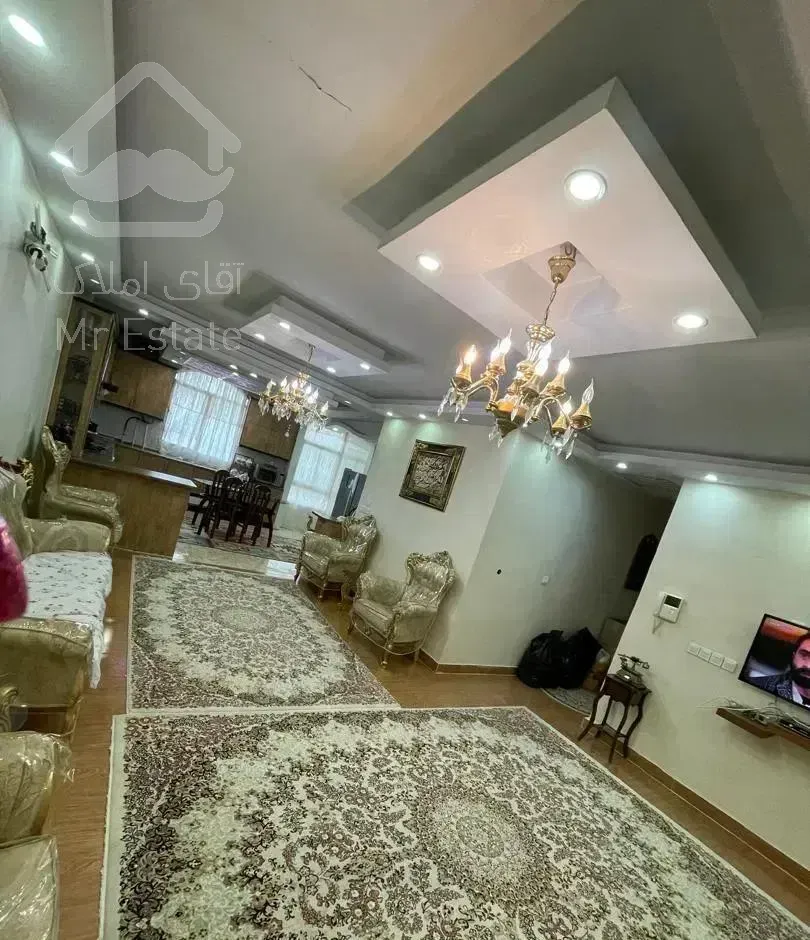 واحد ۶۸ متری طبقه اول